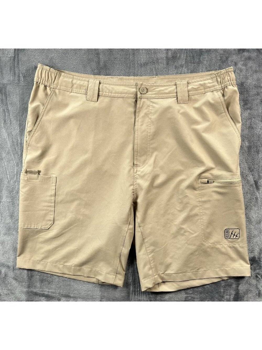 Fintech Men's Cargo Shorts Size XXL Khaki Zip Pocket Outdoor Casual High Rise